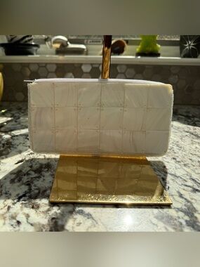 Elegant Mother-of-Pearl Tile Zip Pouch - White